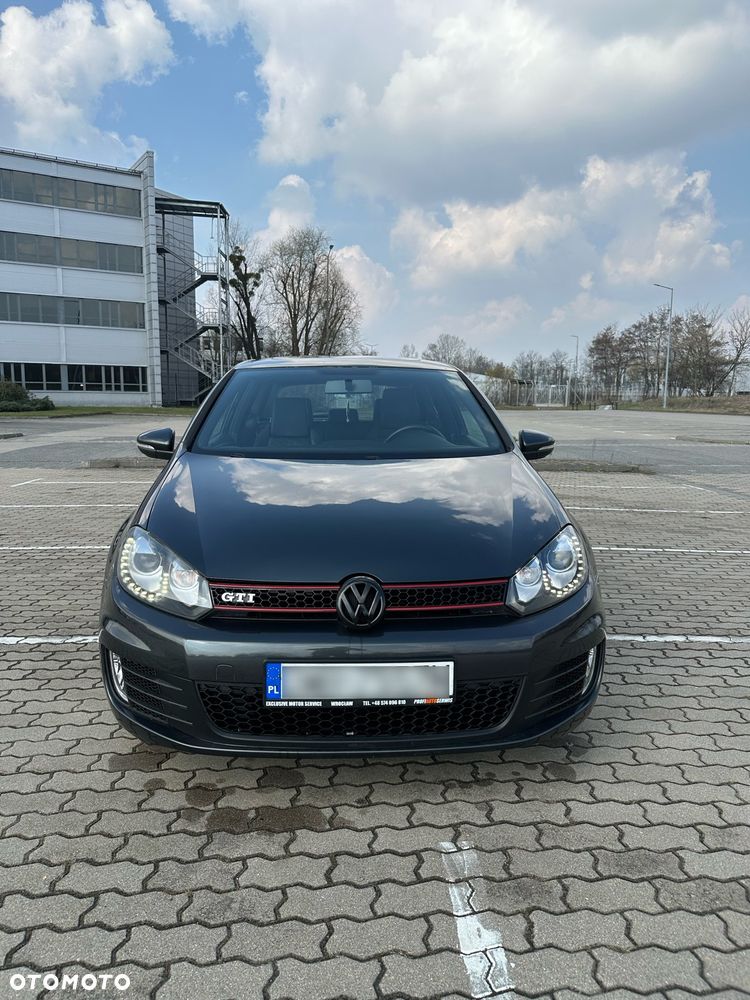 Volkswagen Golf - 3