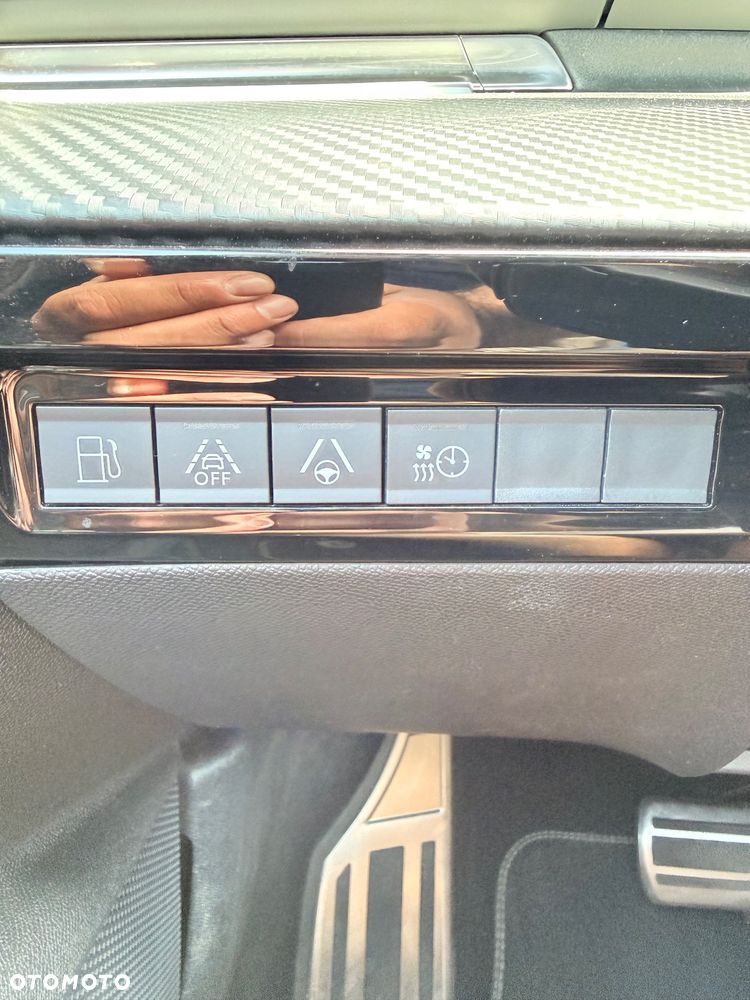 Peugeot 508 225 e-EAT8 GT - 28