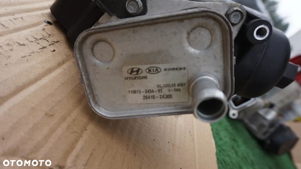 Hyundai IX35 Kia Sportage III 1.7 CRDI podstawa obudowa filtra oleju 26400-2A300 chlodniczka 26410-2A300 - 4