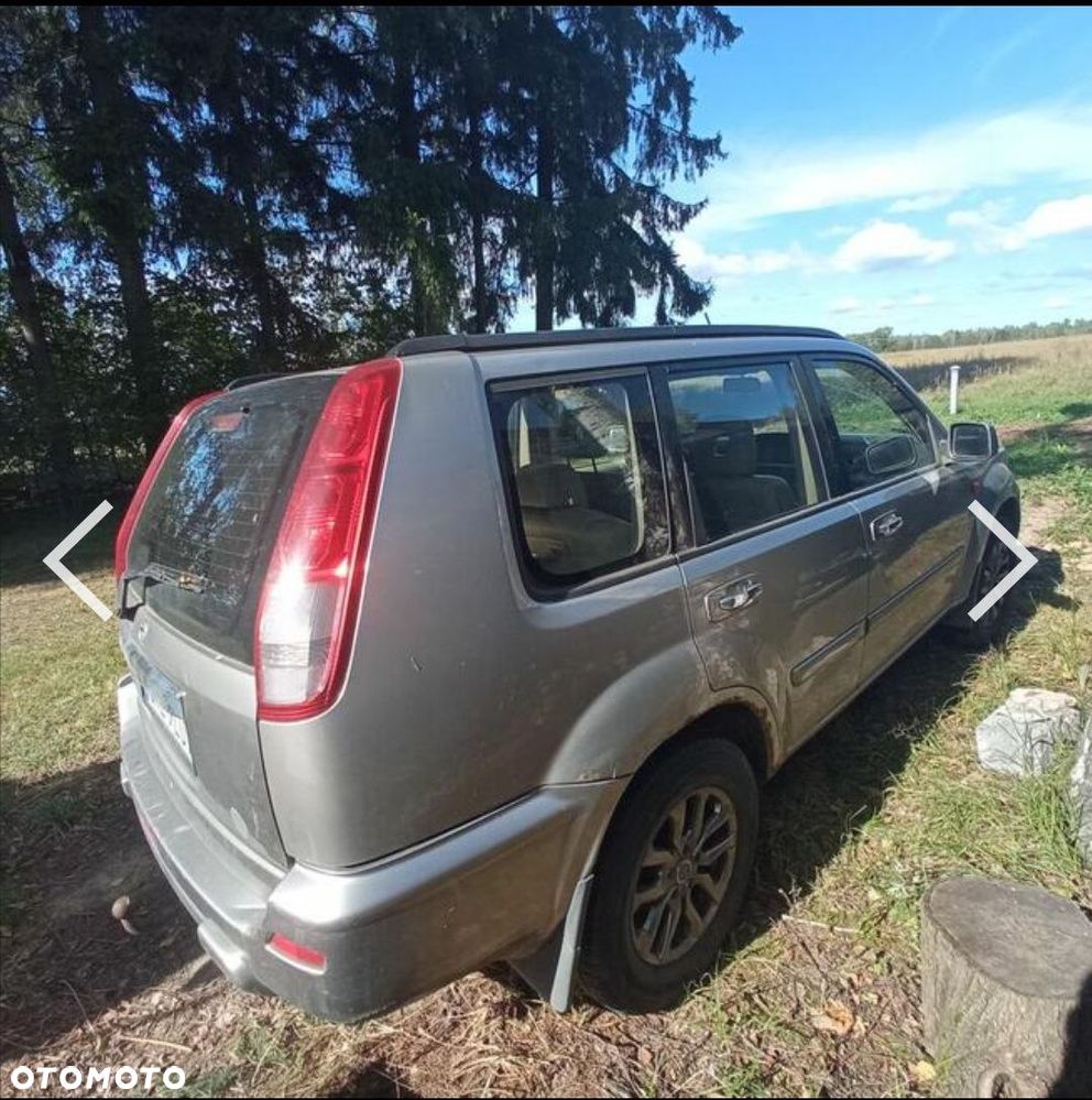 Nissan X-Trail 2.0 Luxury - 3