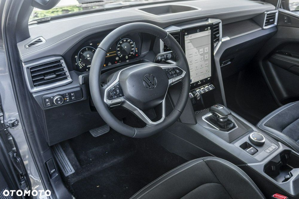 Volkswagen Amarok - 11
