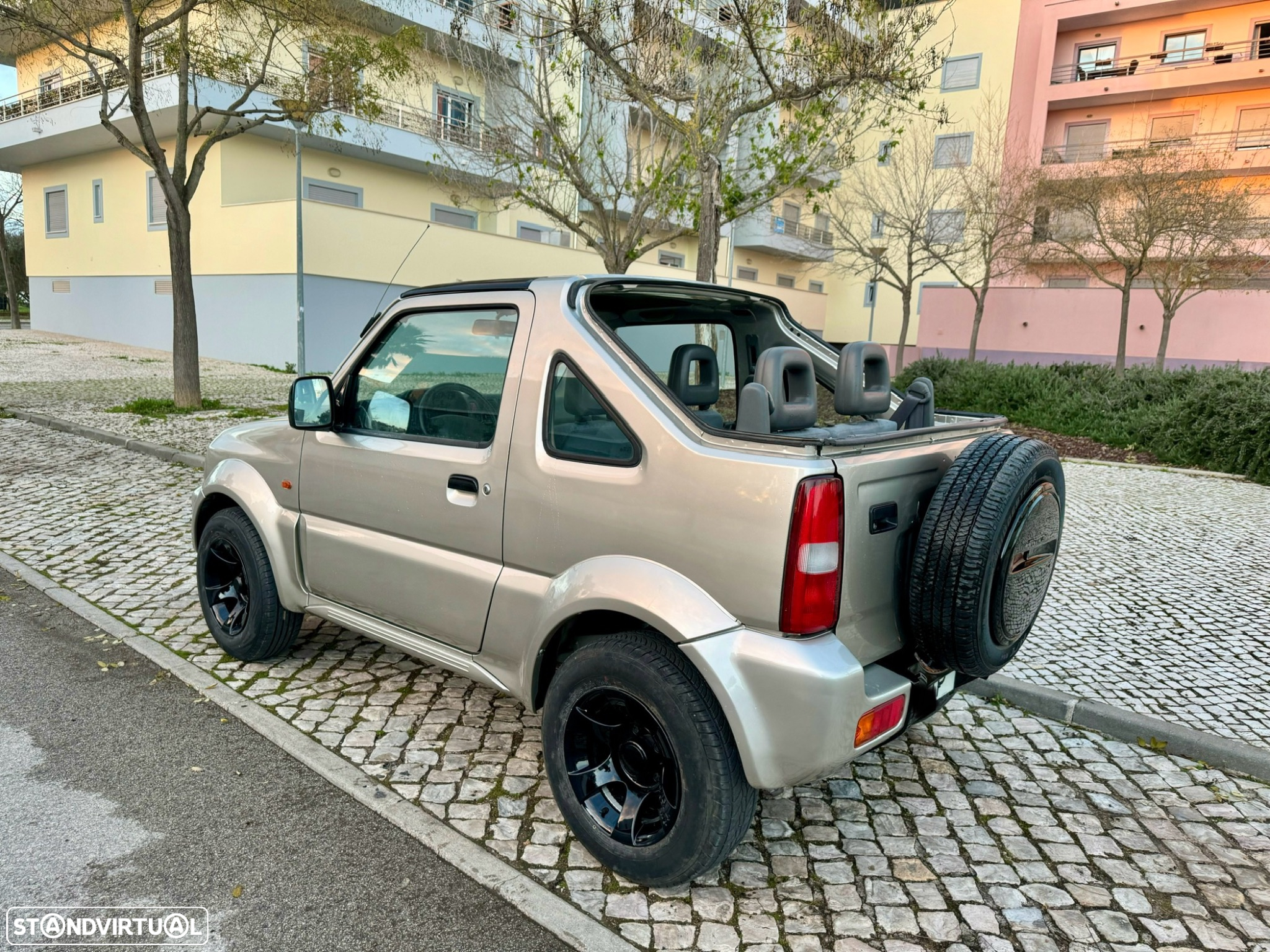 Suzuki Jimny - 2