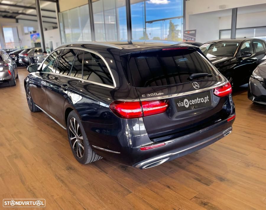 Mercedes-Benz E 300 de Exclusive Line - 4