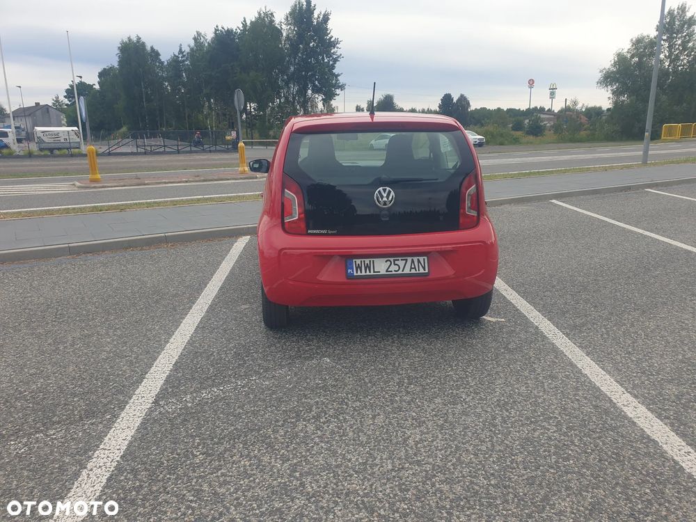 Volkswagen up! move - 33