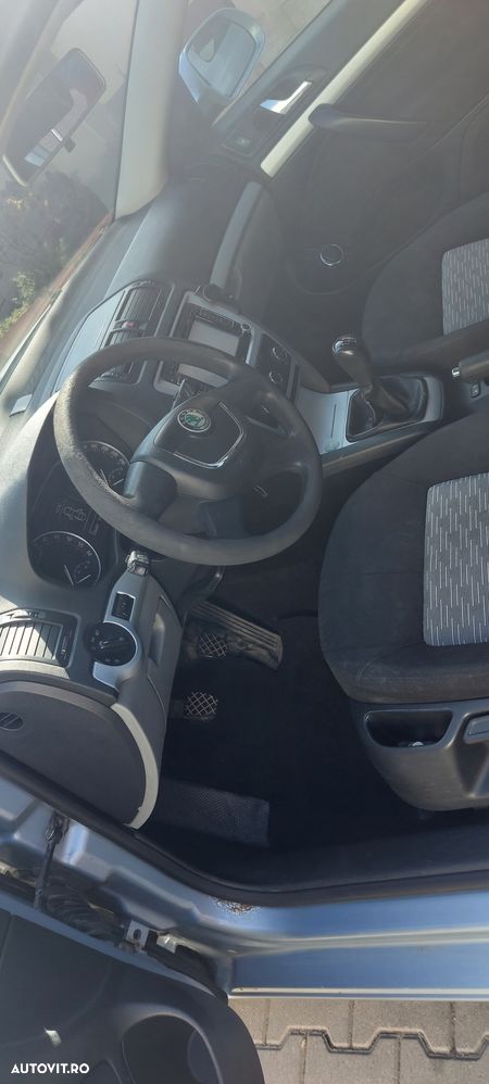 Skoda Octavia - 7