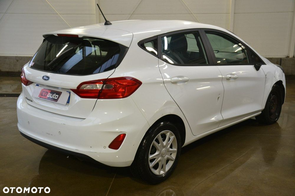 Ford Fiesta - 7