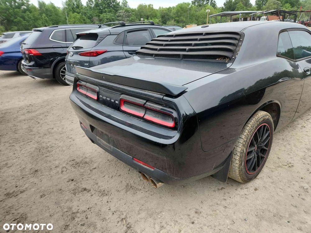 Dodge Challenger Automatik SXT Plus - 21