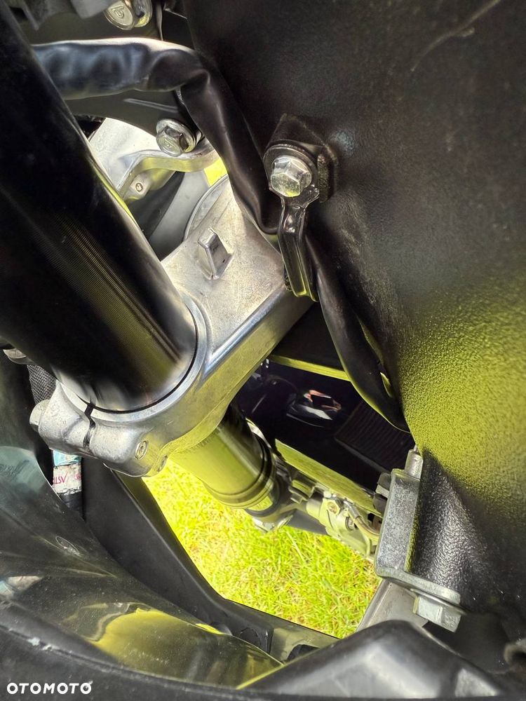 Suzuki GSX-R - 8