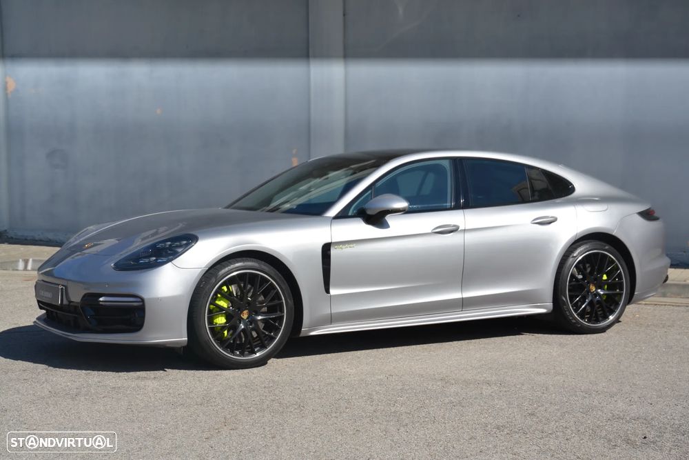 Porsche Panamera 4 E-Hybrid Platinum Edition com PDLS - 1
