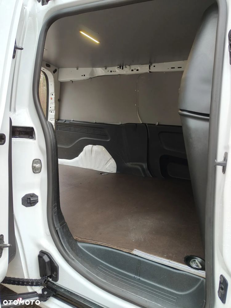 Peugeot Partner - 19