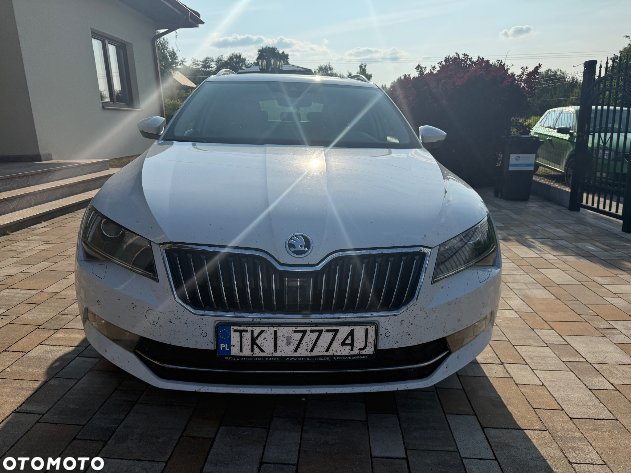 Skoda Superb 2.0 TDI L&K DSG - 6