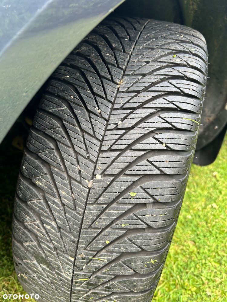 Ford Fiesta 1.0 EcoBoost Titanium - 12