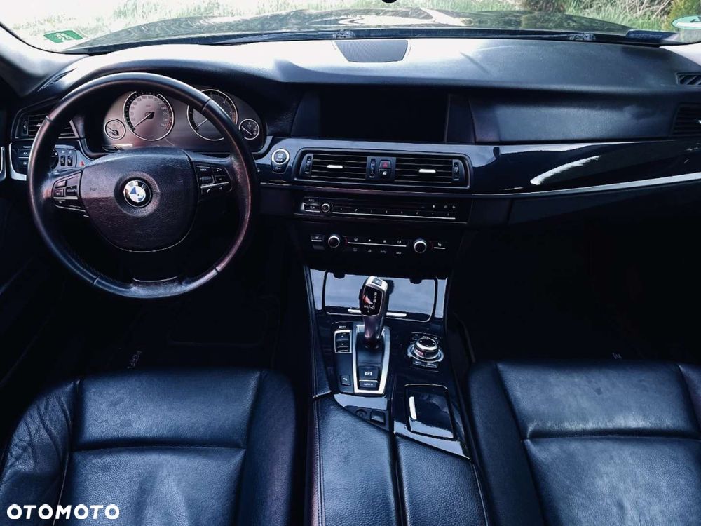 BMW Seria 5 - 21