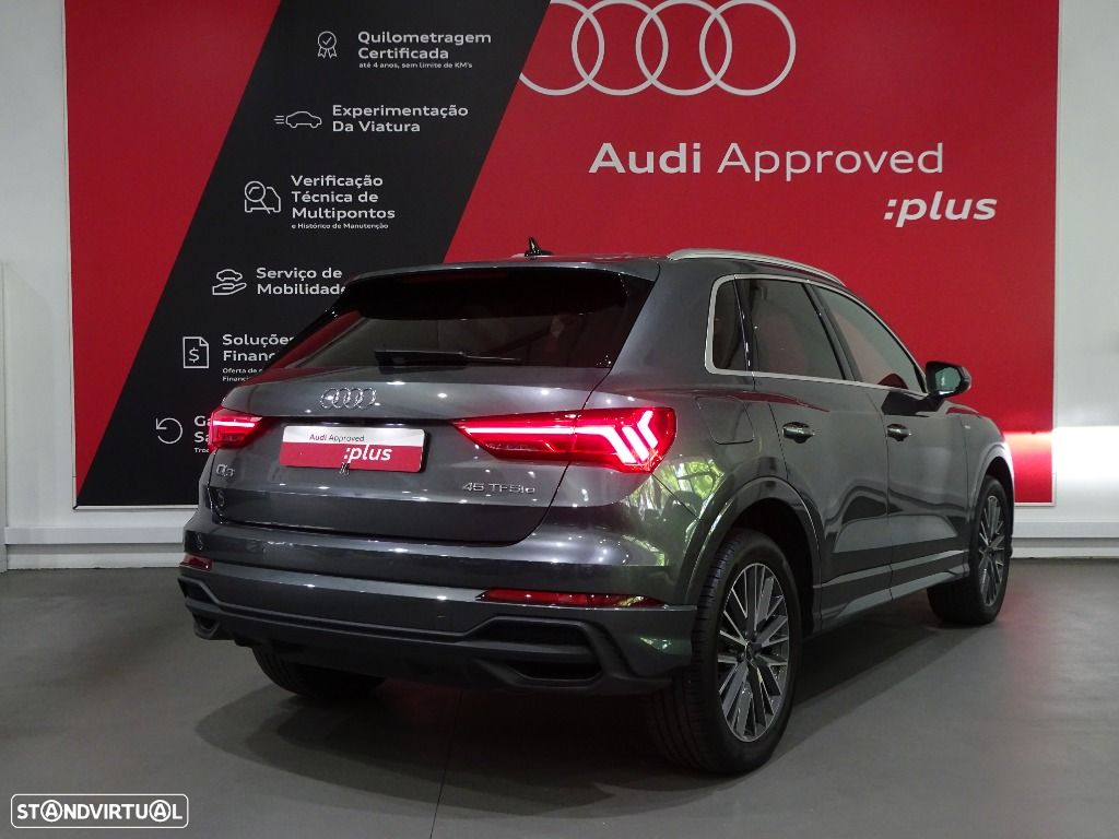 Audi Q3 45 TFSIe S line S tronic - 5