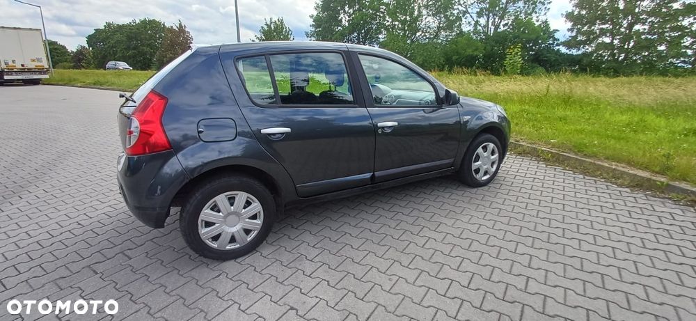 Dacia Sandero - 11