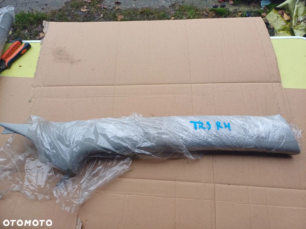 Nakładka poszycie słupka A prawe lewe Toyota Avensis t27 t29