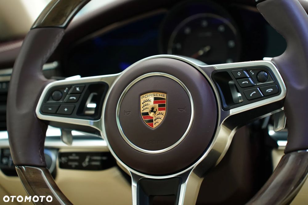 Porsche Panamera 4S Diesel - 25