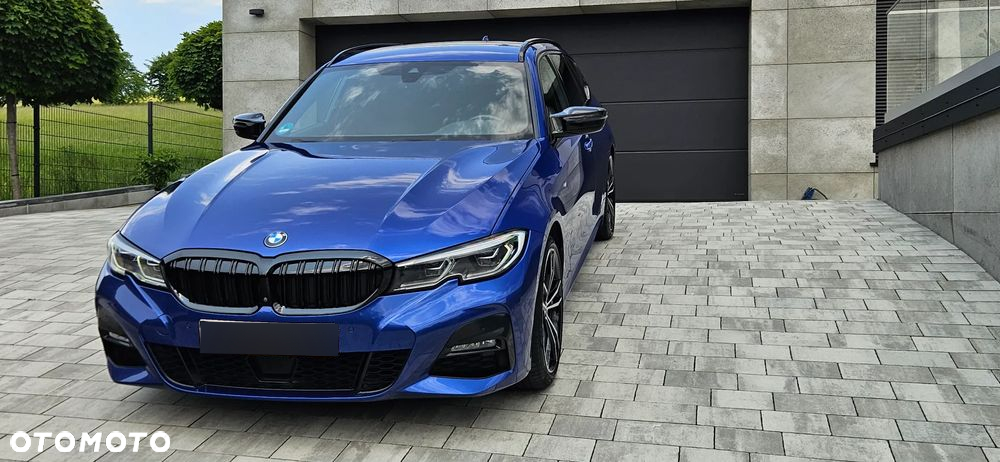 BMW Seria 3 320d Touring xDrive Edition M Sport Shadow - 9