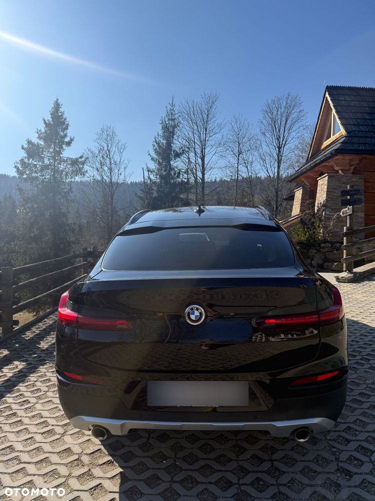 BMW X4 xDrive20i xLine sport - 2