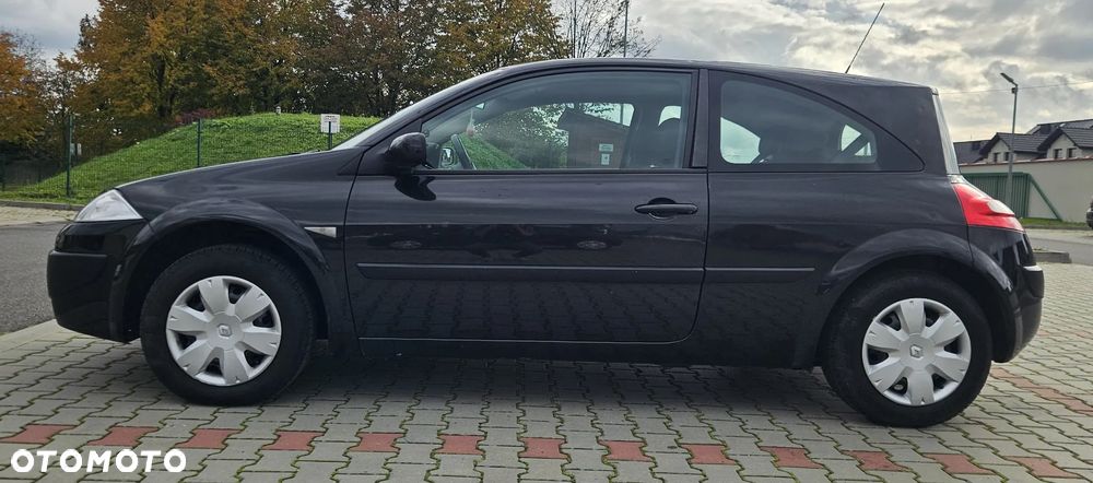 Renault Megane II 1.6 16V Confort Authentique - 3