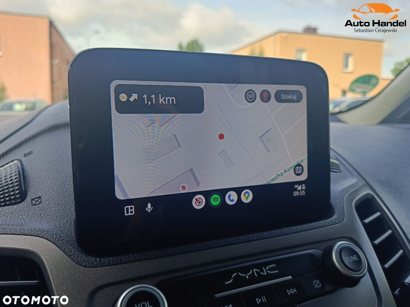 Ford Transit Connect - 16