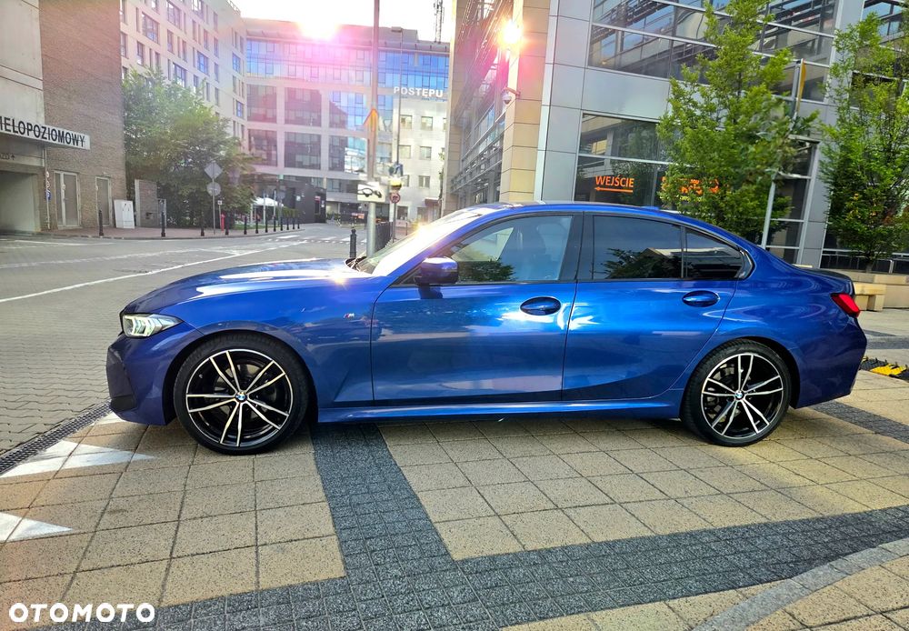 BMW Seria 3 320d xDrive mHEV M Sport - 4