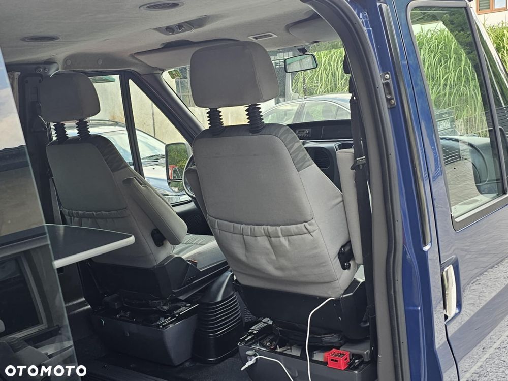 Ford Transit - 19