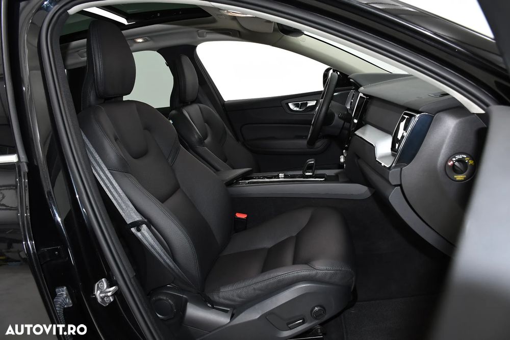 Volvo XC 60 - 6