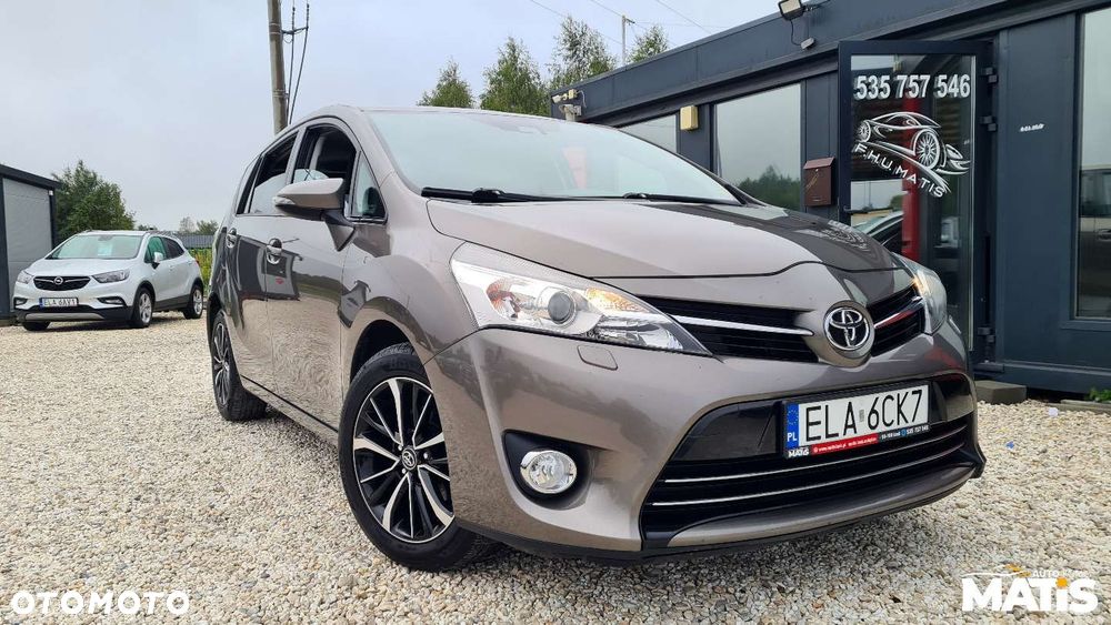 Toyota Verso - 28