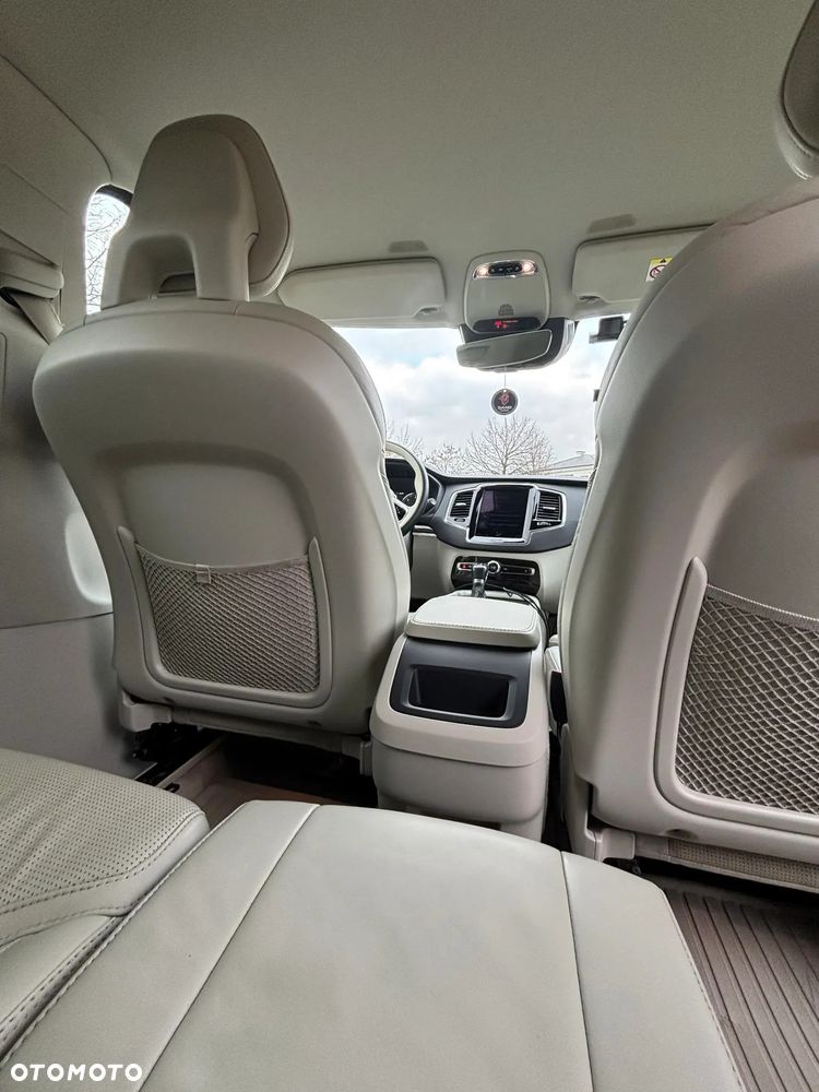 Volvo XC 90 D5 AWD Inscription 7os - 7
