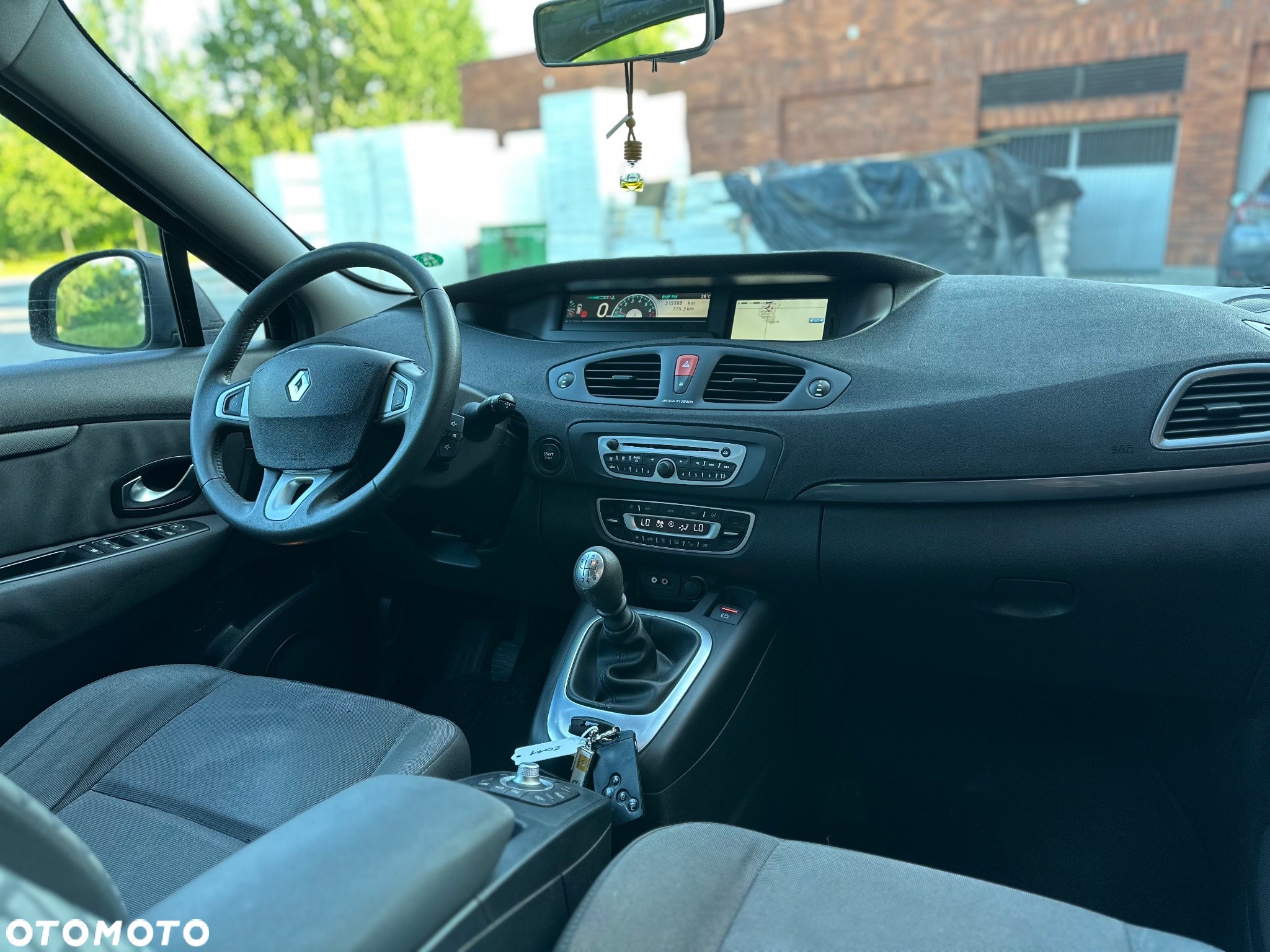 Renault Scenic 1.6 16V 110 TomTom Edition - 22
