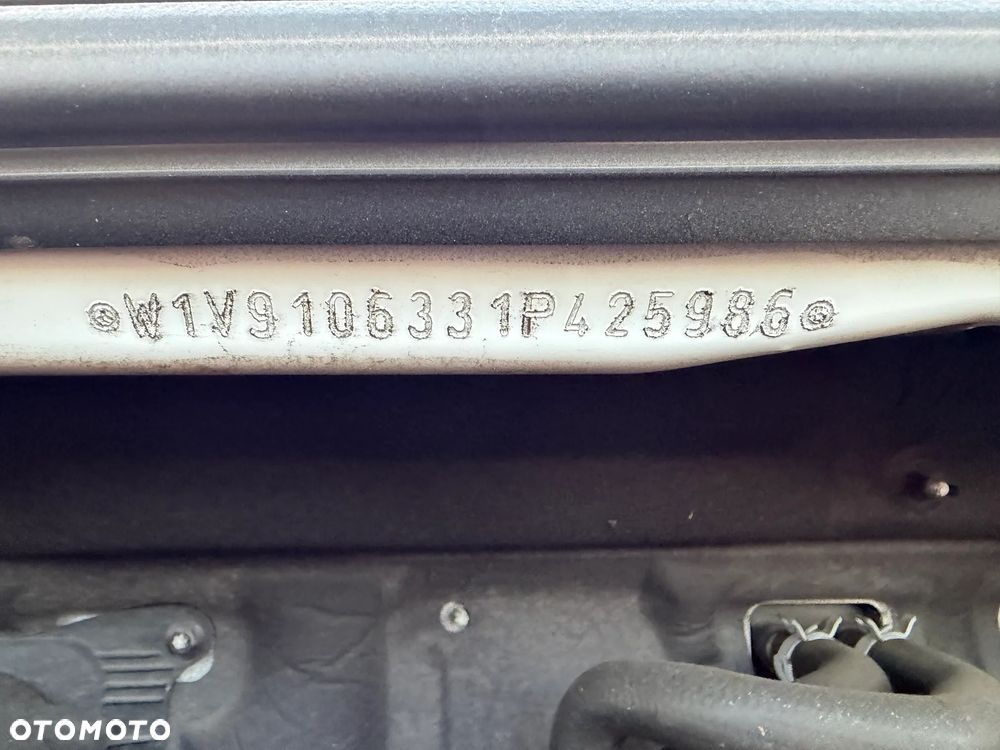 Mercedes-Benz eSprinter - 16