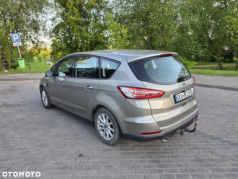 Ford S-Max - 7