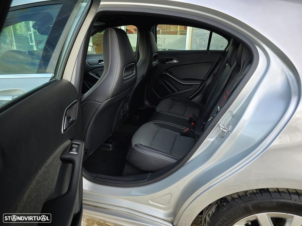 Mercedes-Benz A 180 d Style - 25