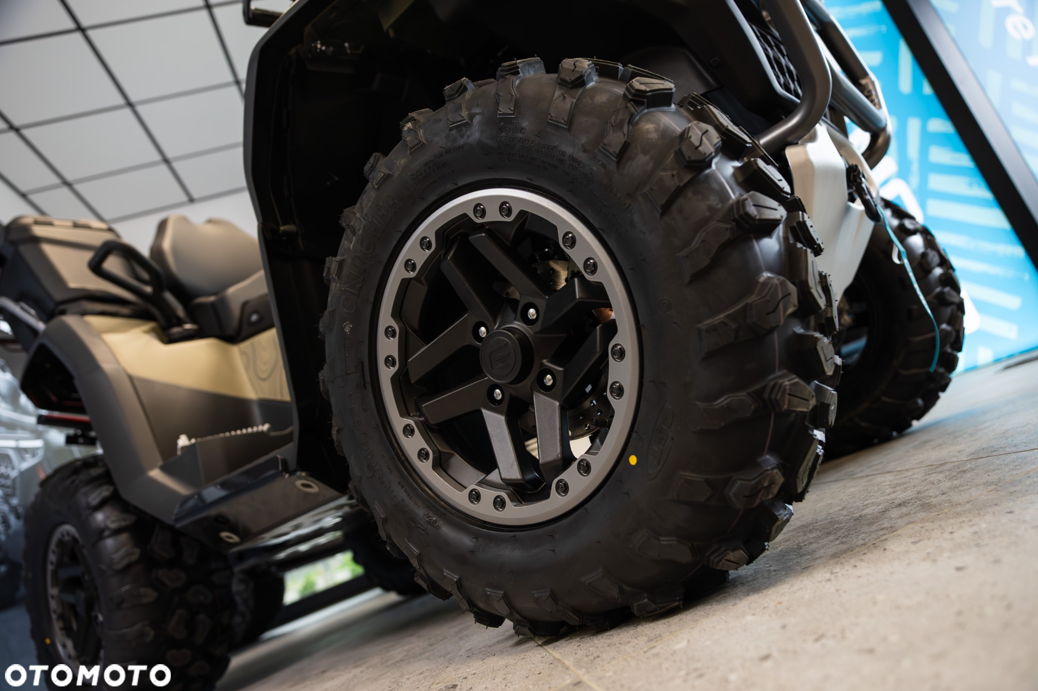 CFMoto CForce - 6