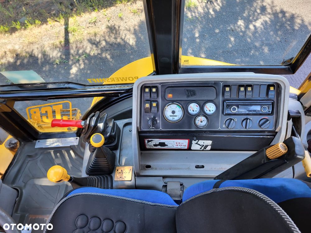 JCB 4CX - 12