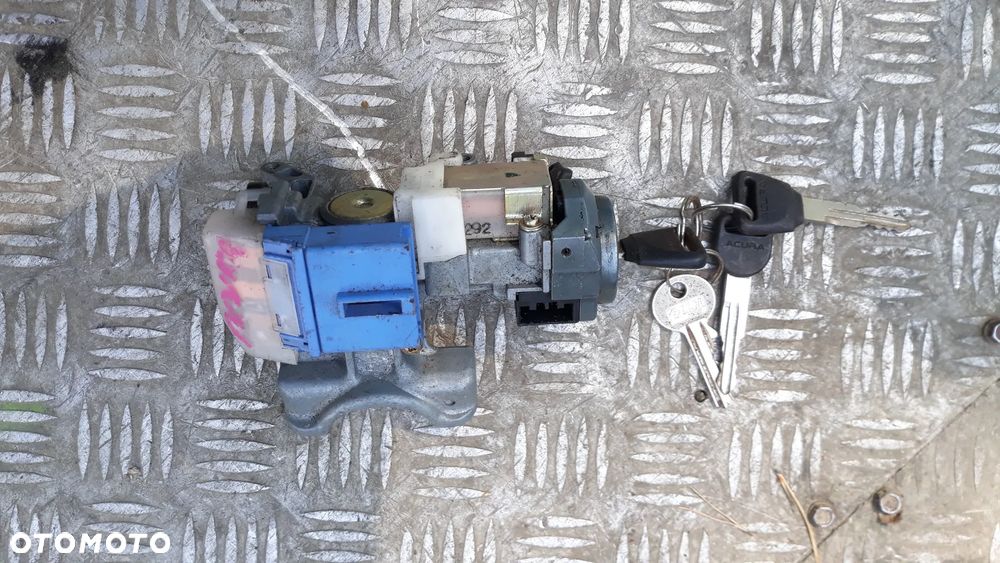 STACYJKA KLUCZYK ACURA TL - 2