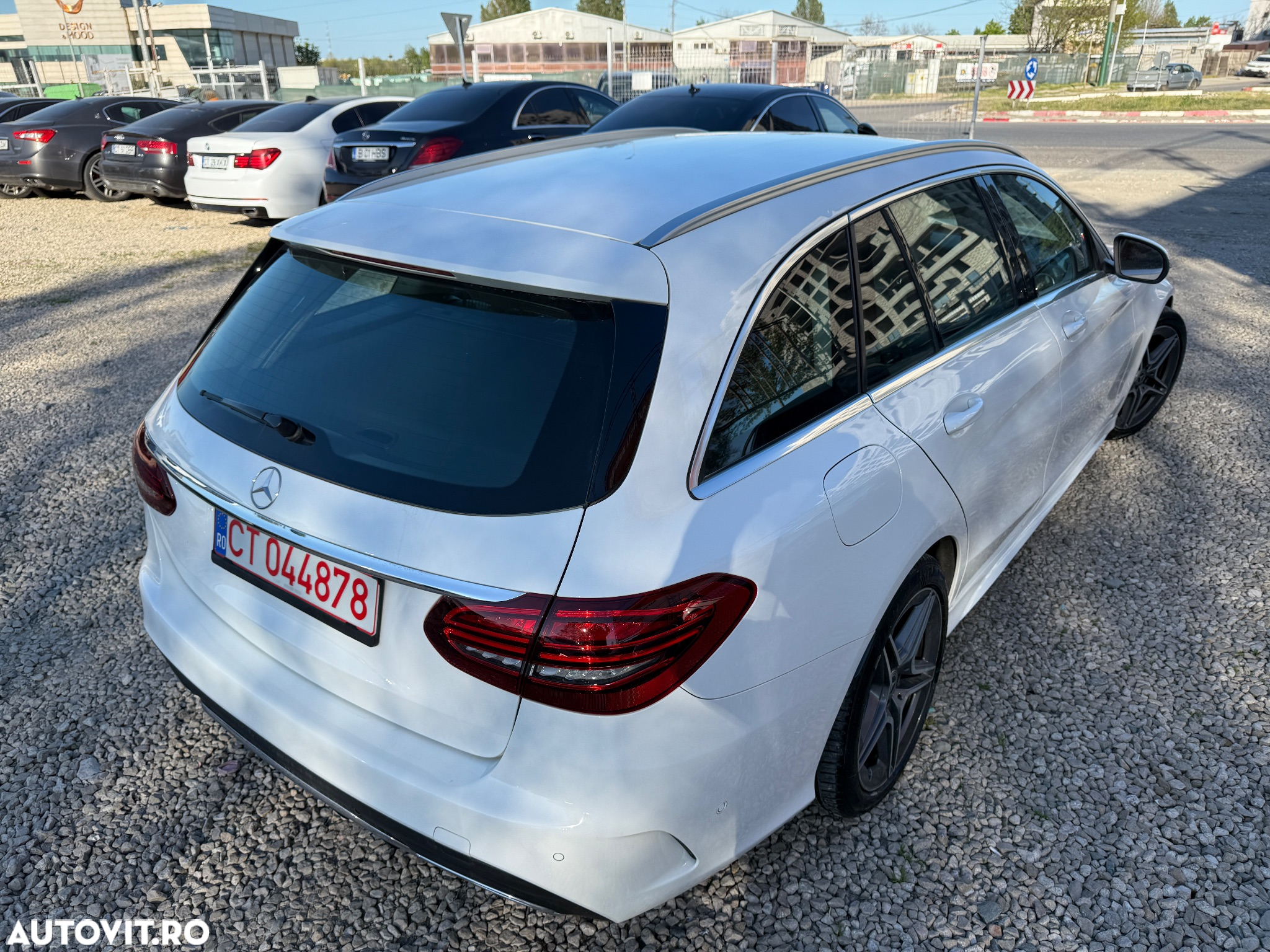 Mercedes-Benz C 220 d T 9G-TRONIC AMG Line - 28