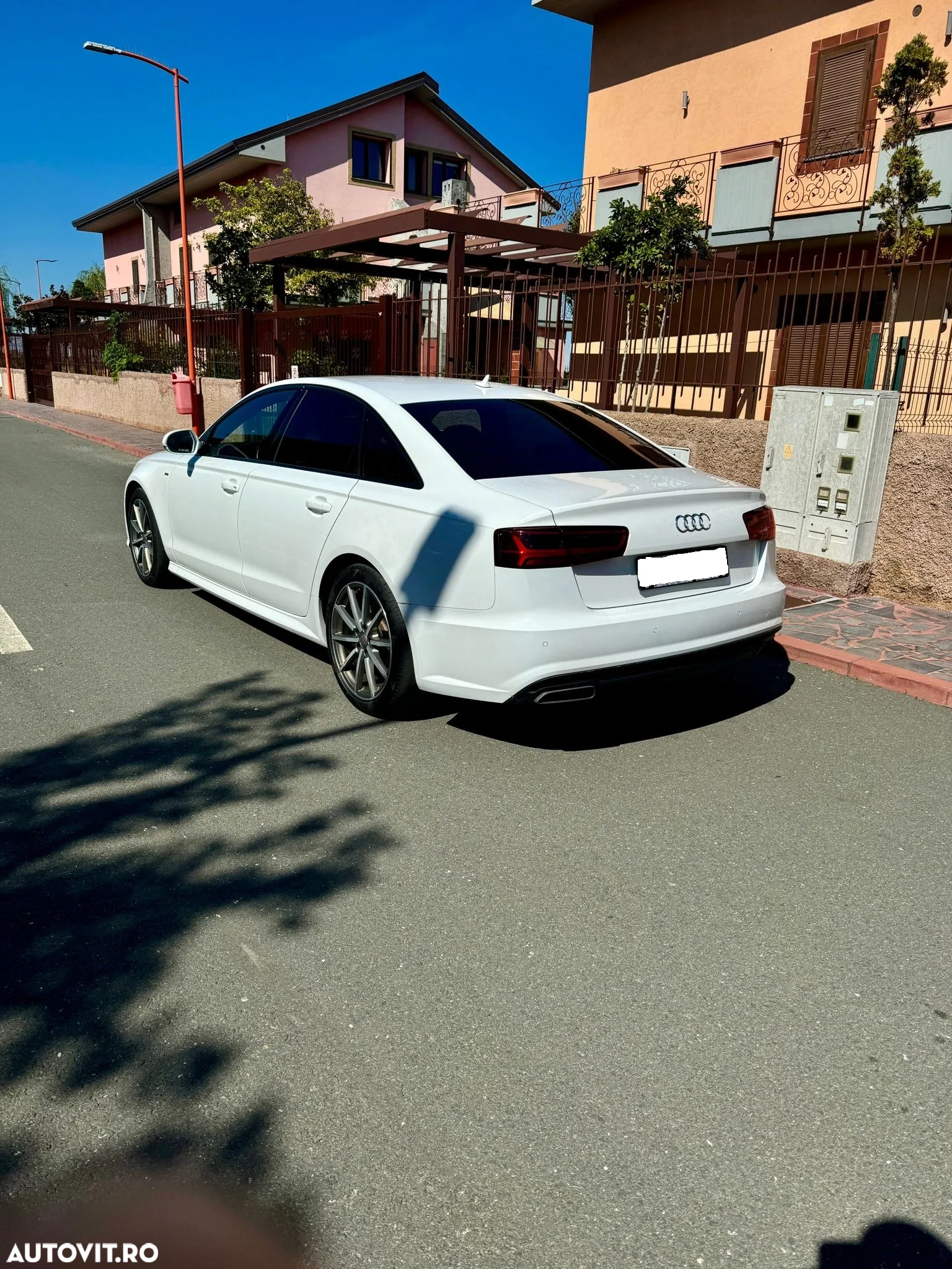 Audi A6 2.0 TDI Ultra S tronic - 4