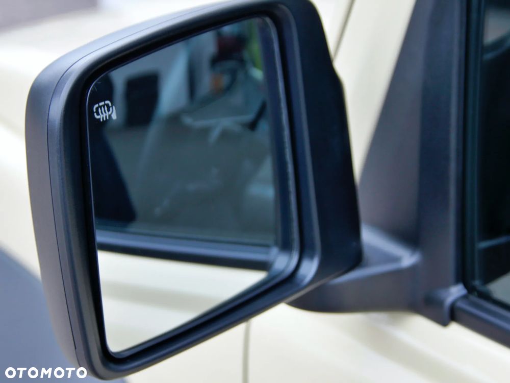 Suzuki Jimny 1.5 Elegance - 13