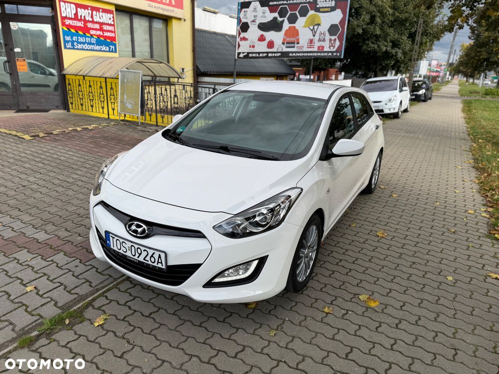 Hyundai i30 1.4 Fifa World Cup Edition