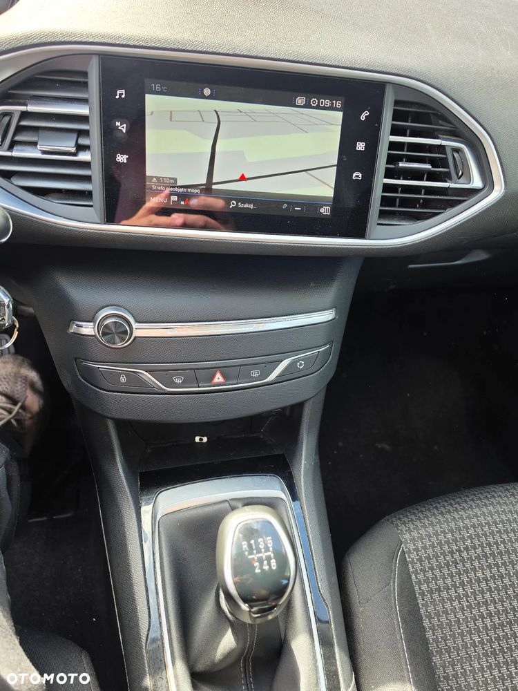 Peugeot 308 BlueHDi 130 Stop & Start Active - 10