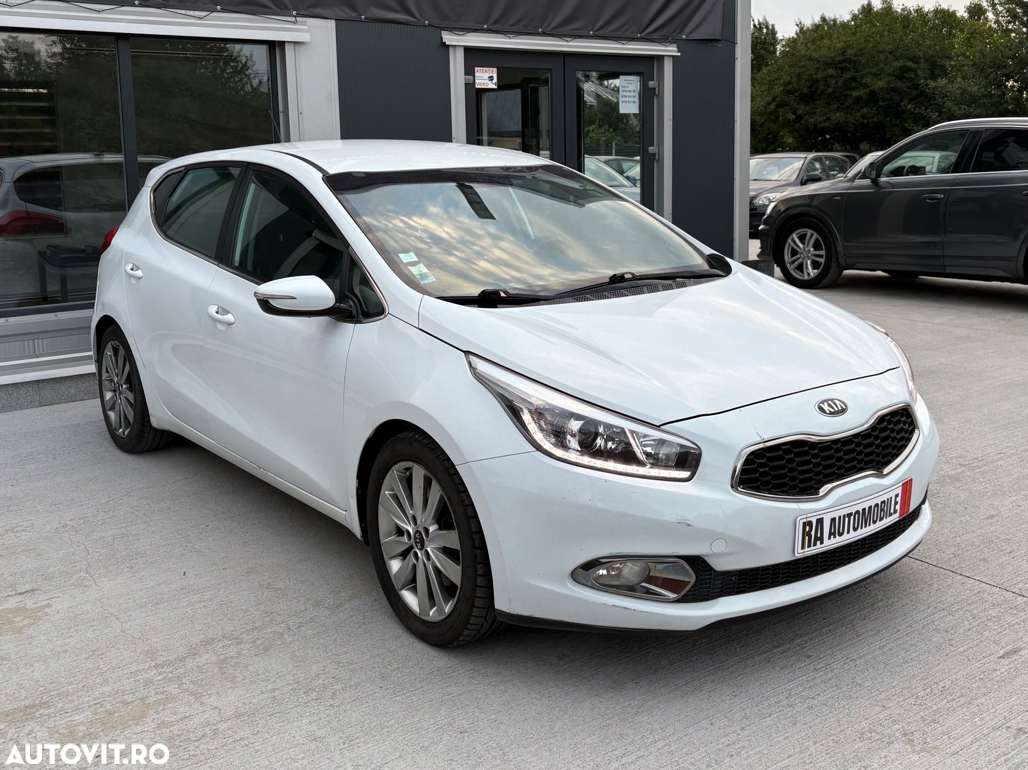 Kia Ceed 1.6 CRDi 128 Dream-Team Edition - 6