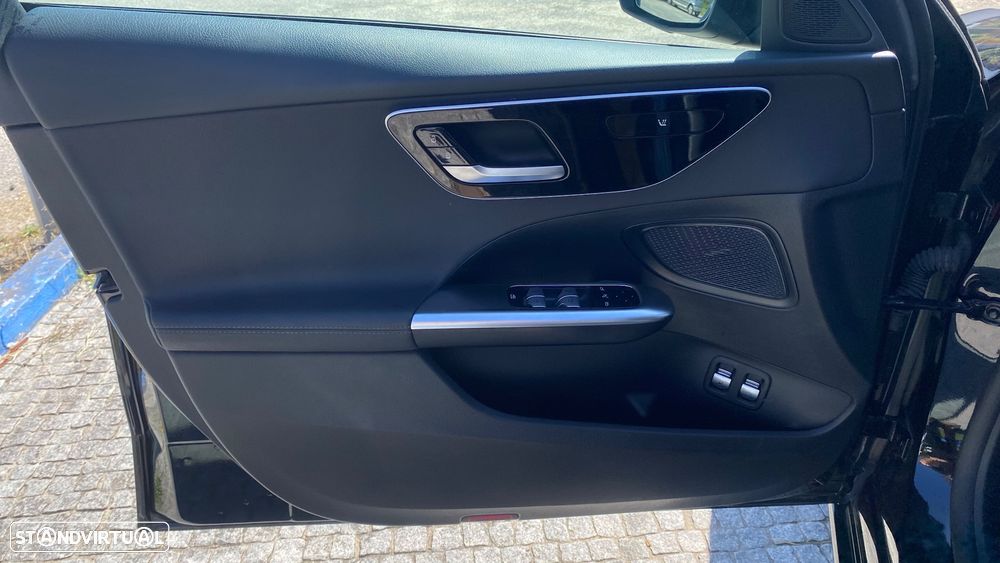 Mercedes-Benz C 300 e - 18