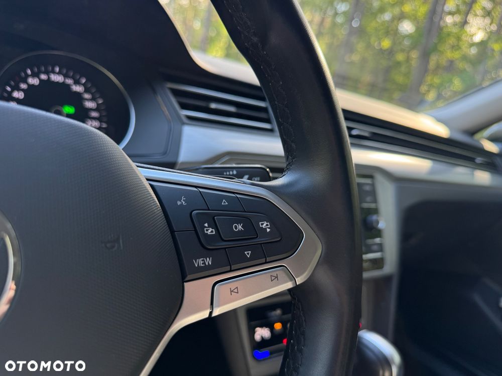 Volkswagen Passat 1.5 TSI EVO Essence DSG - 24