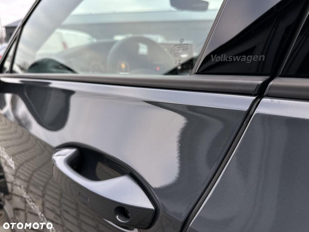 Volkswagen Golf Variant - 28