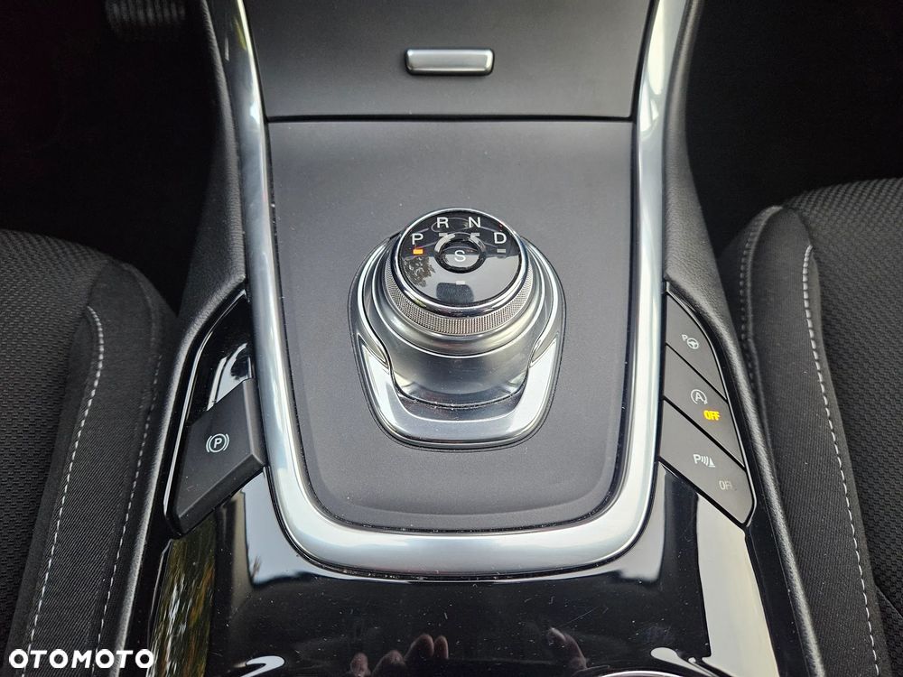 Ford S-Max - 21