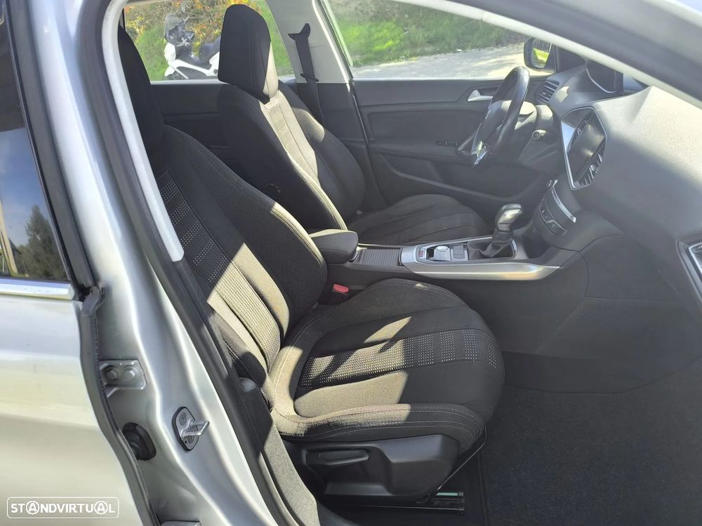 Peugeot 308 SW 2.0 BlueHDi Allure J17 EAT6 - 16