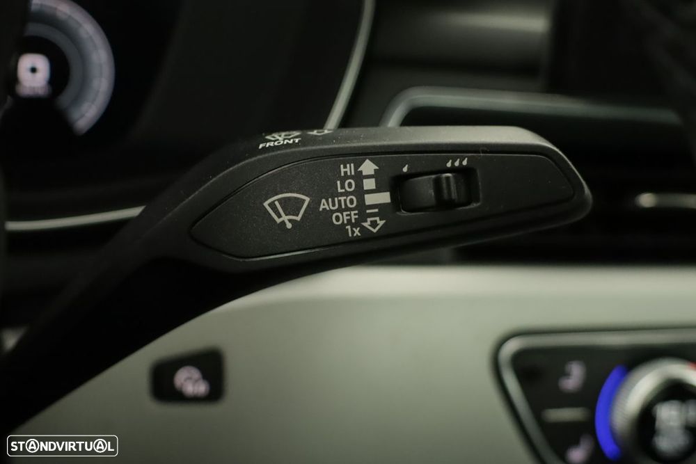 Audi A5 Cabrio 40 TFSI S tronic S line - 23