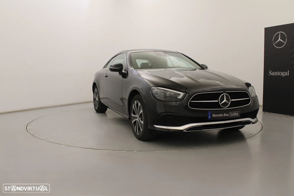 Mercedes-Benz E 220 d Aut. - 1